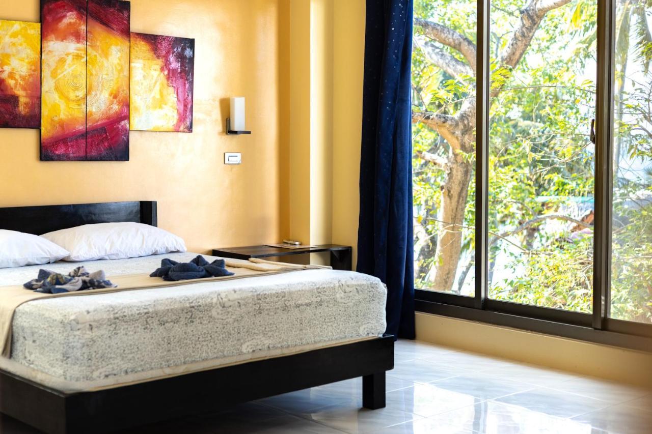 Amami Beachfront Villa With Private Beach 푸에르토갈레라 외부 사진