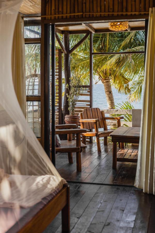 Amami Beachfront Villa With Private Beach 푸에르토갈레라 외부 사진