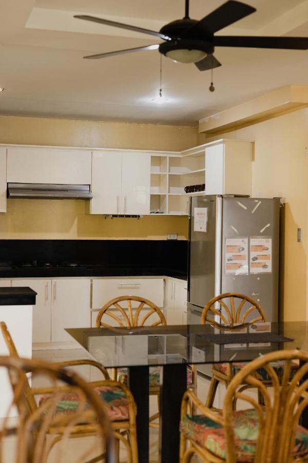 Amami Beachfront Villa With Private Beach 푸에르토갈레라 외부 사진