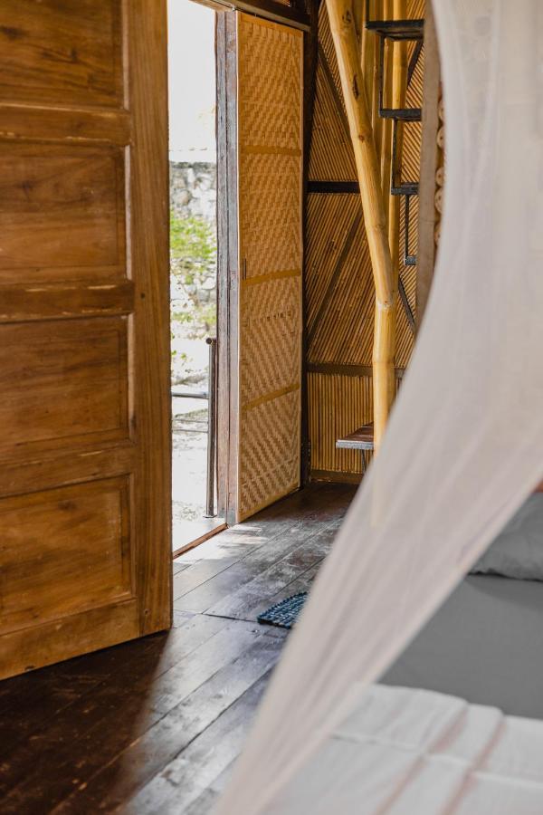 Amami Beachfront Villa With Private Beach 푸에르토갈레라 외부 사진