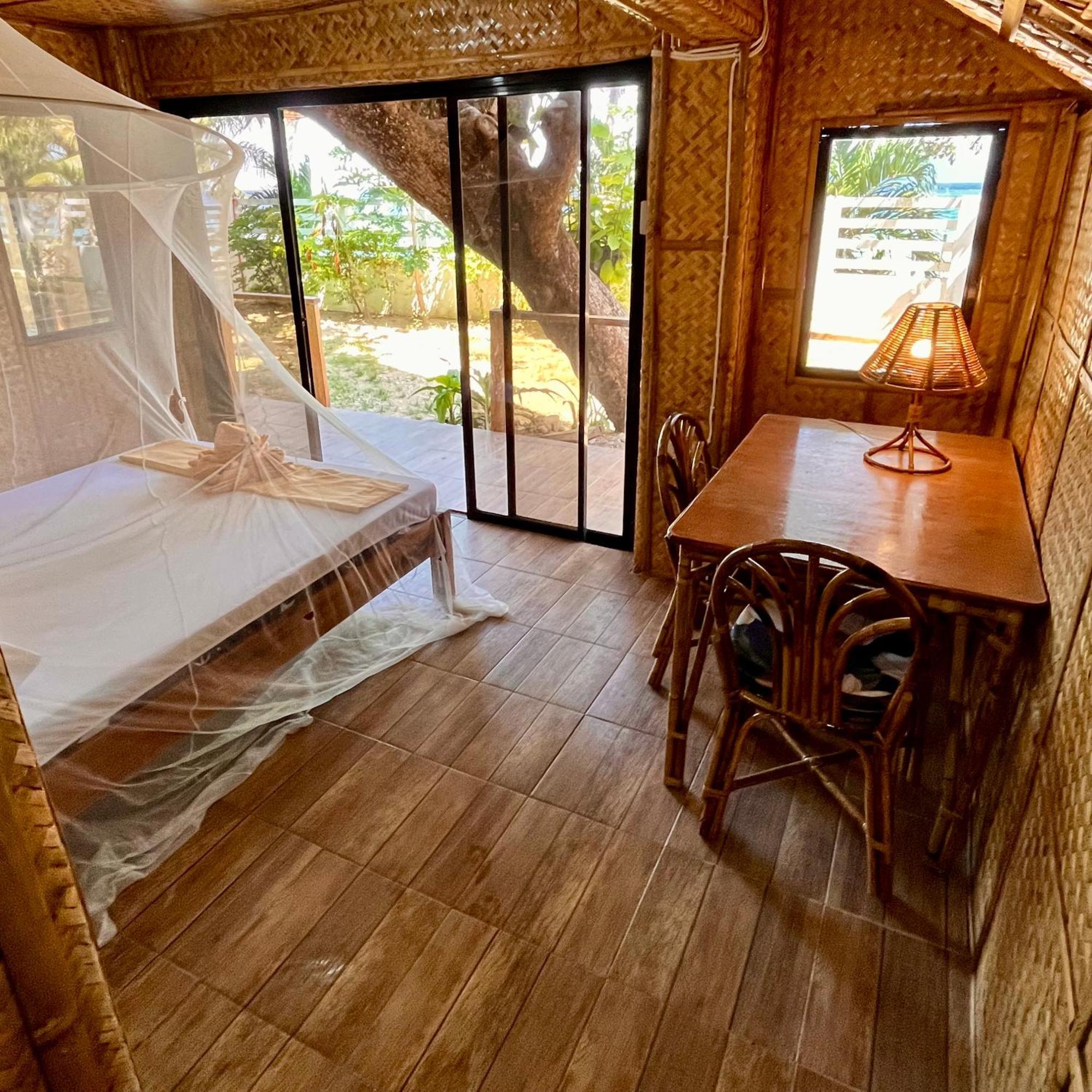Amami Beachfront Villa With Private Beach 푸에르토갈레라 외부 사진