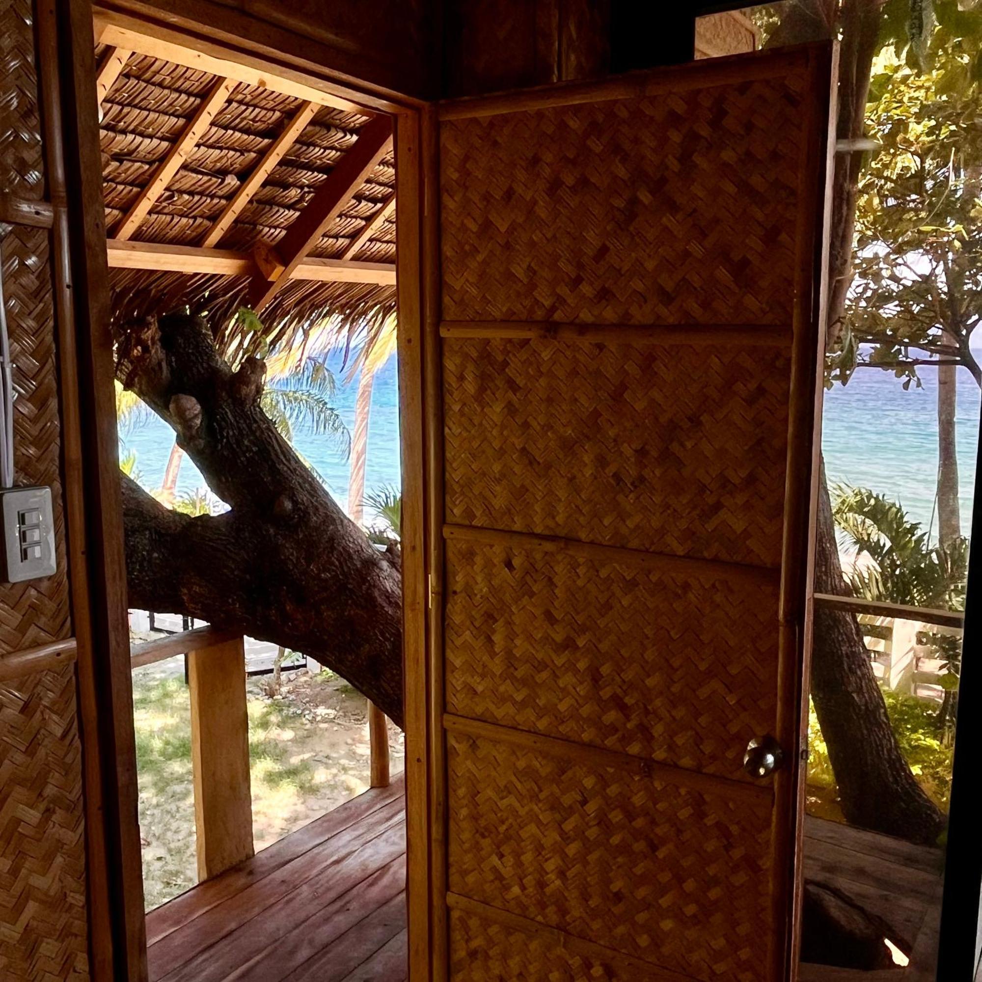 Amami Beachfront Villa With Private Beach 푸에르토갈레라 외부 사진