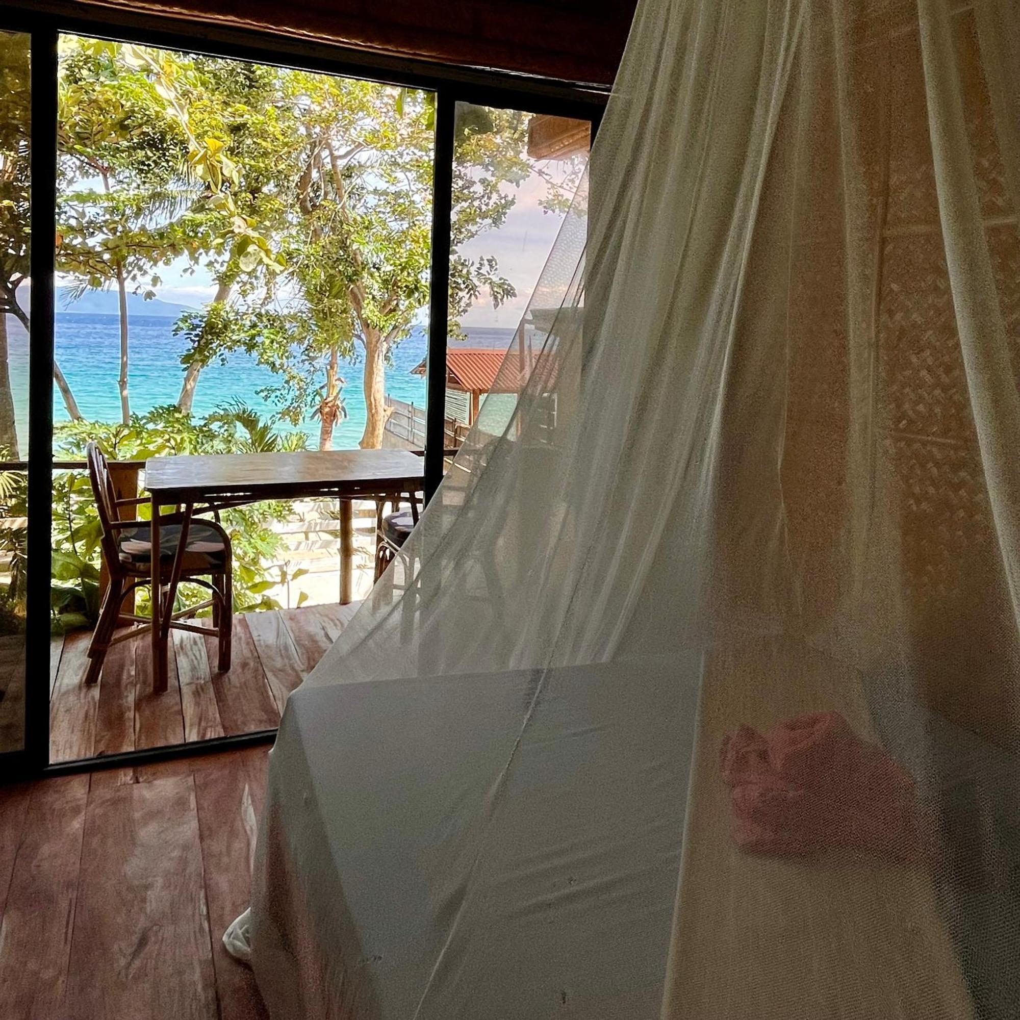 Amami Beachfront Villa With Private Beach 푸에르토갈레라 외부 사진